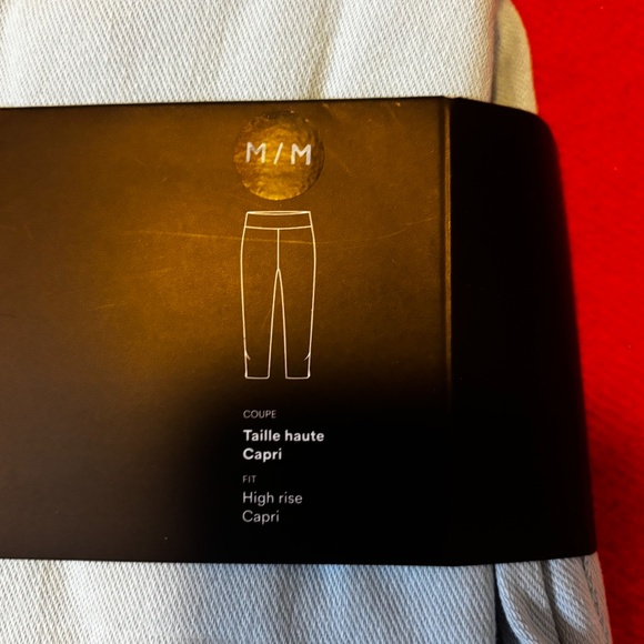 Light blue denim high waist capri leggings jeggings NWT - Picture 3 of 7